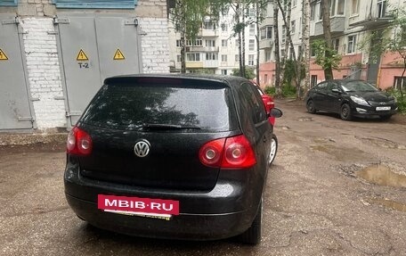 Volkswagen Golf V, 2004 год, 430 000 рублей, 4 фотография