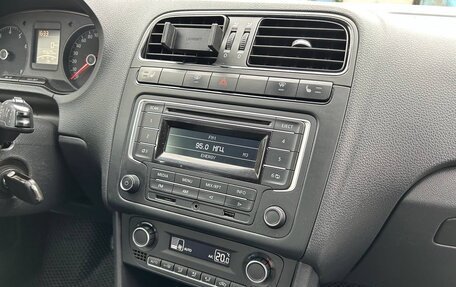 Volkswagen Polo VI (EU Market), 2015 год, 900 000 рублей, 12 фотография