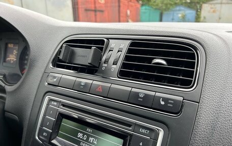 Volkswagen Polo VI (EU Market), 2015 год, 900 000 рублей, 13 фотография