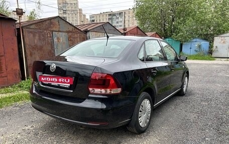 Volkswagen Polo VI (EU Market), 2015 год, 900 000 рублей, 3 фотография