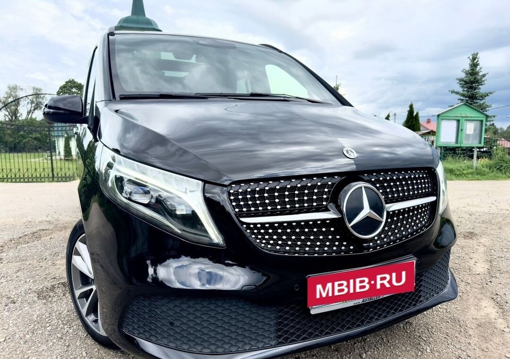 Mercedes-Benz V-Класс, 2021 год, 6 950 000 рублей, 1 фотография