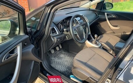 Opel Astra J, 2011 год, 690 000 рублей, 9 фотография