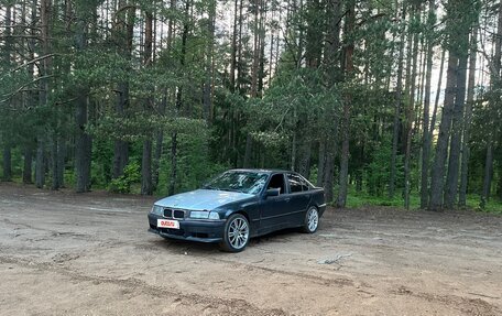 BMW 3 серия, 1993 год, 210 000 рублей, 2 фотография