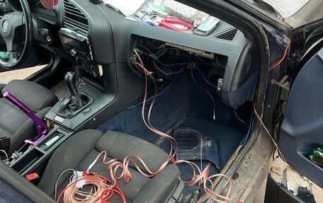 BMW 3 серия, 1993 год, 210 000 рублей, 36 фотография
