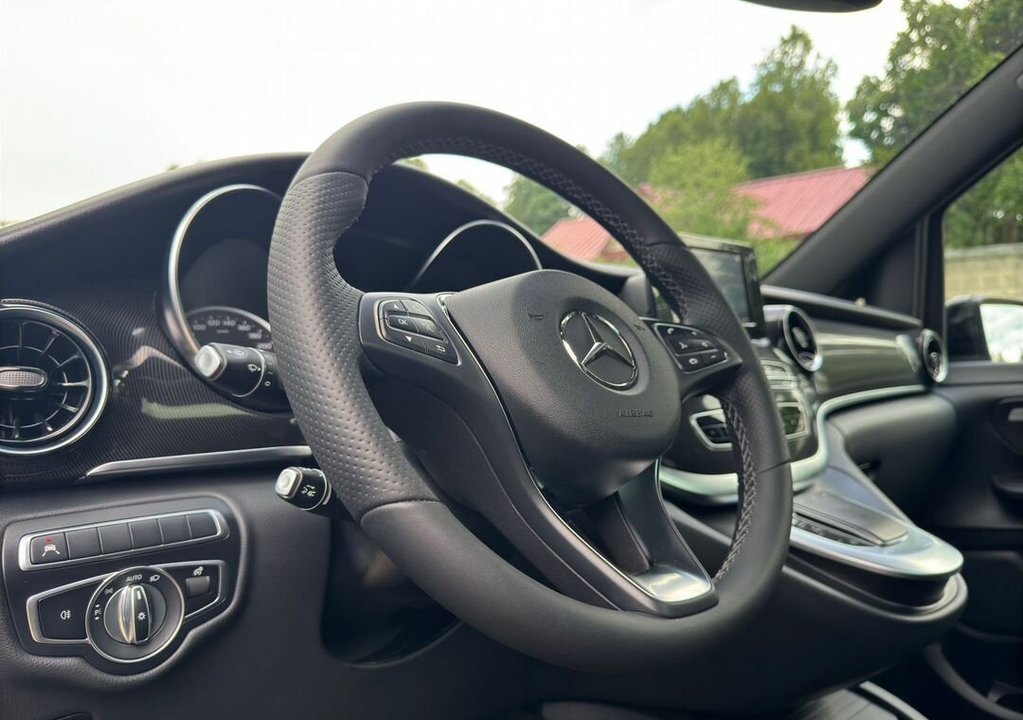 Mercedes-Benz V-Класс, 2021 год, 6 950 000 рублей, 20 фотография