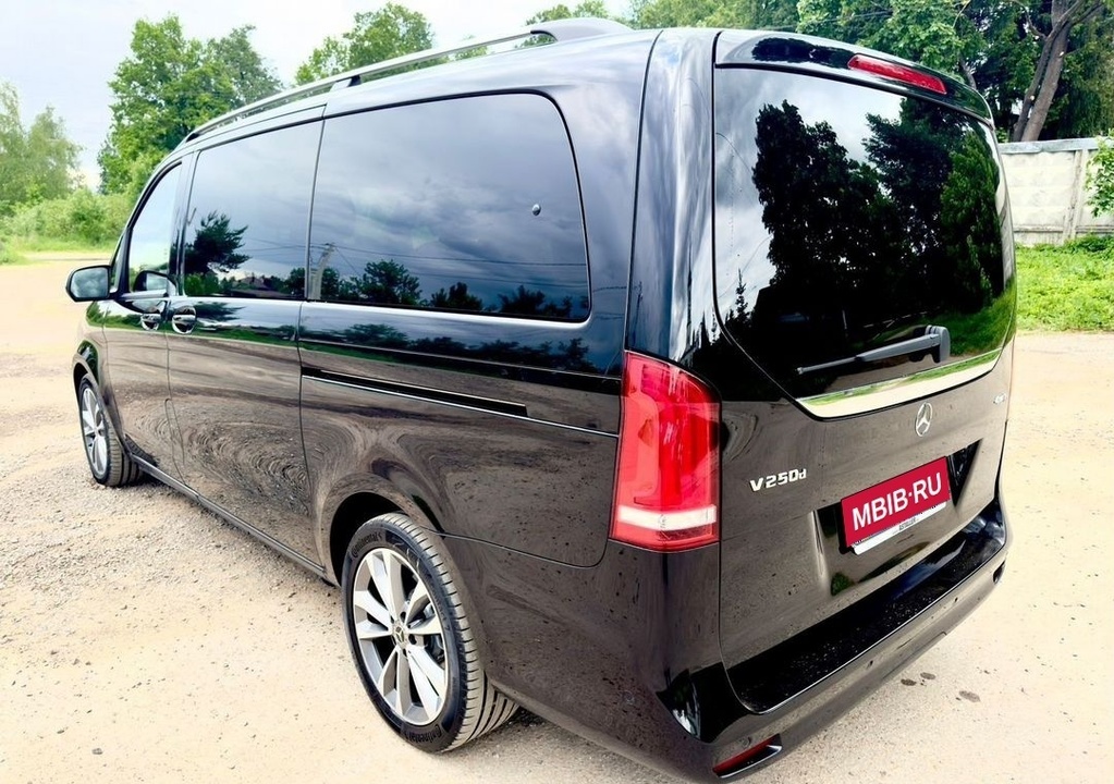 Mercedes-Benz V-Класс, 2021 год, 6 950 000 рублей, 12 фотография
