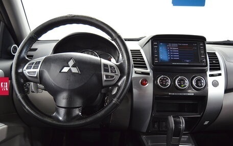 Mitsubishi Pajero Sport II рестайлинг, 2011 год, 1 290 000 рублей, 11 фотография