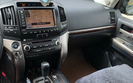 Toyota Land Cruiser 200, 2010 год, 3 350 000 рублей, 6 фотография