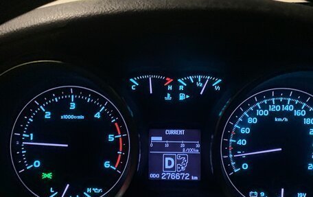Toyota Land Cruiser 200, 2010 год, 3 350 000 рублей, 17 фотография