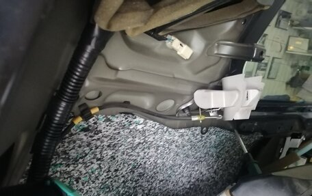 Toyota Land Cruiser 200, 2010 год, 3 350 000 рублей, 22 фотография
