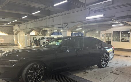 BMW 7 серия, 2019 год, 5 000 000 рублей, 2 фотография