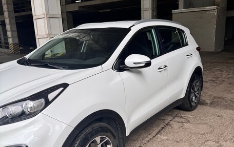 KIA Sportage IV рестайлинг, 2019 год, 2 250 000 рублей, 2 фотография