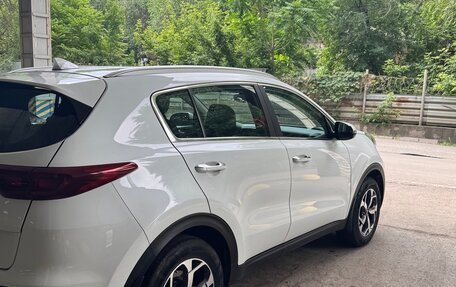 KIA Sportage IV рестайлинг, 2019 год, 2 250 000 рублей, 6 фотография