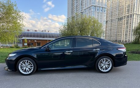 Toyota Camry, 2018 год, 3 150 000 рублей, 6 фотография