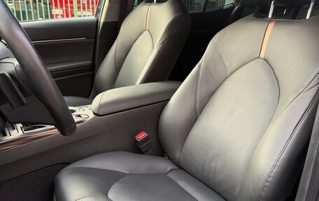 Toyota Camry, 2018 год, 3 150 000 рублей, 11 фотография