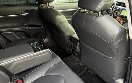 Toyota Camry, 2018 год, 3 150 000 рублей, 13 фотография