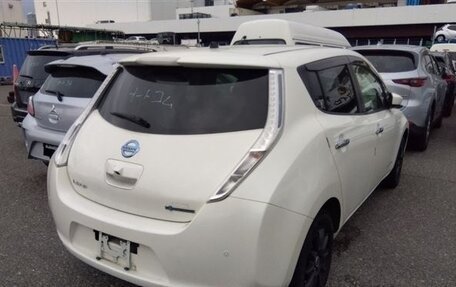 Nissan Leaf I, 2016 год, 850 000 рублей, 4 фотография