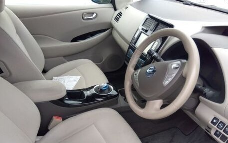 Nissan Leaf I, 2016 год, 850 000 рублей, 10 фотография