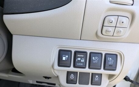 Nissan Leaf I, 2016 год, 850 000 рублей, 33 фотография