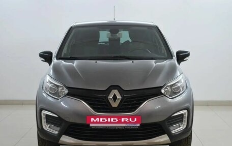 Renault Kaptur I рестайлинг, 2019 год, 1 610 000 рублей, 2 фотография