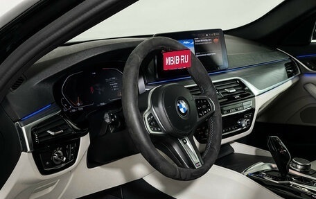 BMW 5 серия, 2021 год, 4 697 000 рублей, 11 фотография
