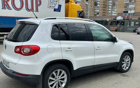 Volkswagen Tiguan I, 2010 год, 1 390 000 рублей, 4 фотография