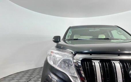 Toyota Land Cruiser Prado 150 рестайлинг 2, 2014 год, 3 399 000 рублей, 9 фотография