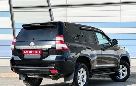 Toyota Land Cruiser Prado 150 рестайлинг 2, 2014 год, 3 399 000 рублей, 5 фотография