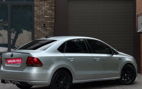 Volkswagen Polo VI (EU Market), 2011 год, 690 000 рублей, 5 фотография