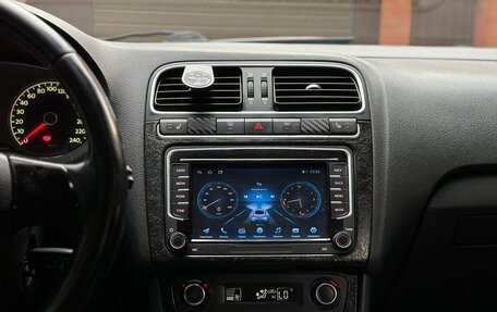Volkswagen Polo VI (EU Market), 2011 год, 690 000 рублей, 12 фотография