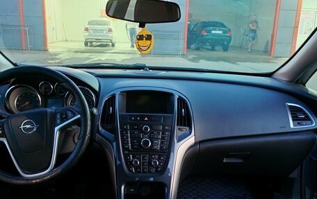 Opel Astra J, 2014 год, 910 000 рублей, 4 фотография