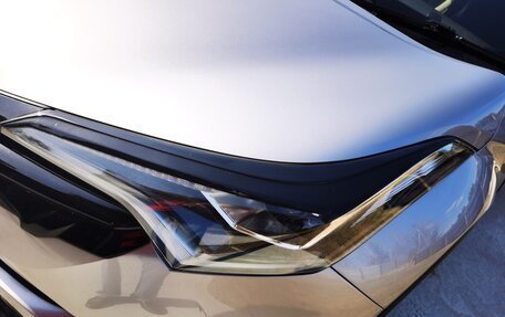 Toyota C-HR I рестайлинг, 2017 год, 2 450 000 рублей, 28 фотография