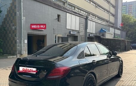 Mercedes-Benz E-Класс, 2016 год, 2 250 000 рублей, 5 фотография