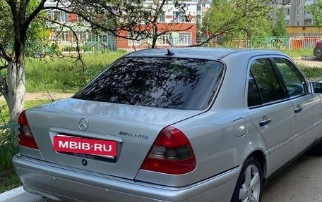 Mercedes-Benz C-Класс, 1994 год, 400 000 рублей, 3 фотография