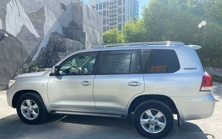 Toyota Land Cruiser 200, 2011 год, 4 450 000 рублей, 6 фотография