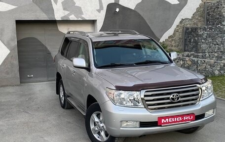 Toyota Land Cruiser 200, 2011 год, 4 450 000 рублей, 3 фотография