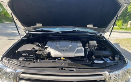 Toyota Land Cruiser 200, 2011 год, 4 450 000 рублей, 9 фотография