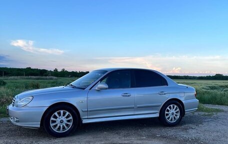 Hyundai Sonata IV рестайлинг, 2005 год, 600 000 рублей, 3 фотография