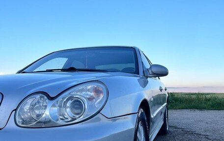 Hyundai Sonata IV рестайлинг, 2005 год, 600 000 рублей, 18 фотография
