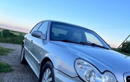 Hyundai Sonata IV рестайлинг, 2005 год, 600 000 рублей, 19 фотография