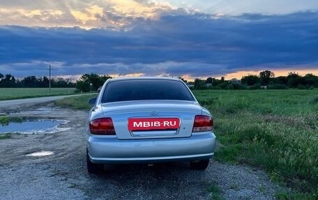 Hyundai Sonata IV рестайлинг, 2005 год, 600 000 рублей, 4 фотография