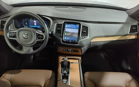 Volvo XC90 II рестайлинг, 2024 год, 9 300 000 рублей, 11 фотография