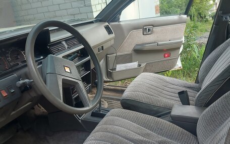 Nissan Bluebird VIII, 1985 год, 120 000 рублей, 6 фотография