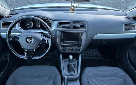 Volkswagen Jetta VI, 2016 год, 1 369 000 рублей, 11 фотография