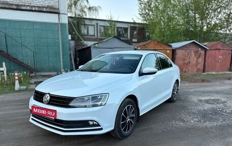 Volkswagen Jetta VI, 2016 год, 1 369 000 рублей, 2 фотография