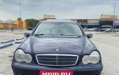 Mercedes-Benz C-Класс, 2001 год, 430 000 рублей, 12 фотография