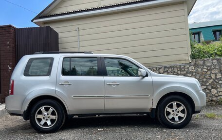 Honda Pilot III рестайлинг, 2011 год, 1 790 000 рублей, 7 фотография