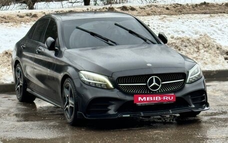 Mercedes-Benz C-Класс, 2019 год, 2 600 000 рублей, 14 фотография