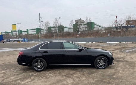 Mercedes-Benz E-Класс, 2016 год, 3 250 000 рублей, 8 фотография