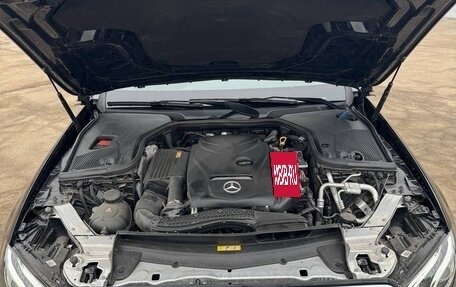 Mercedes-Benz E-Класс, 2016 год, 3 250 000 рублей, 9 фотография